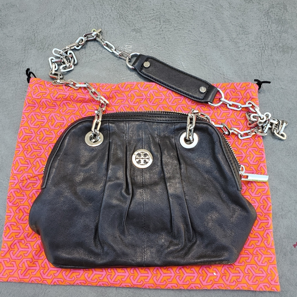 Tory Burch black soft leather purse